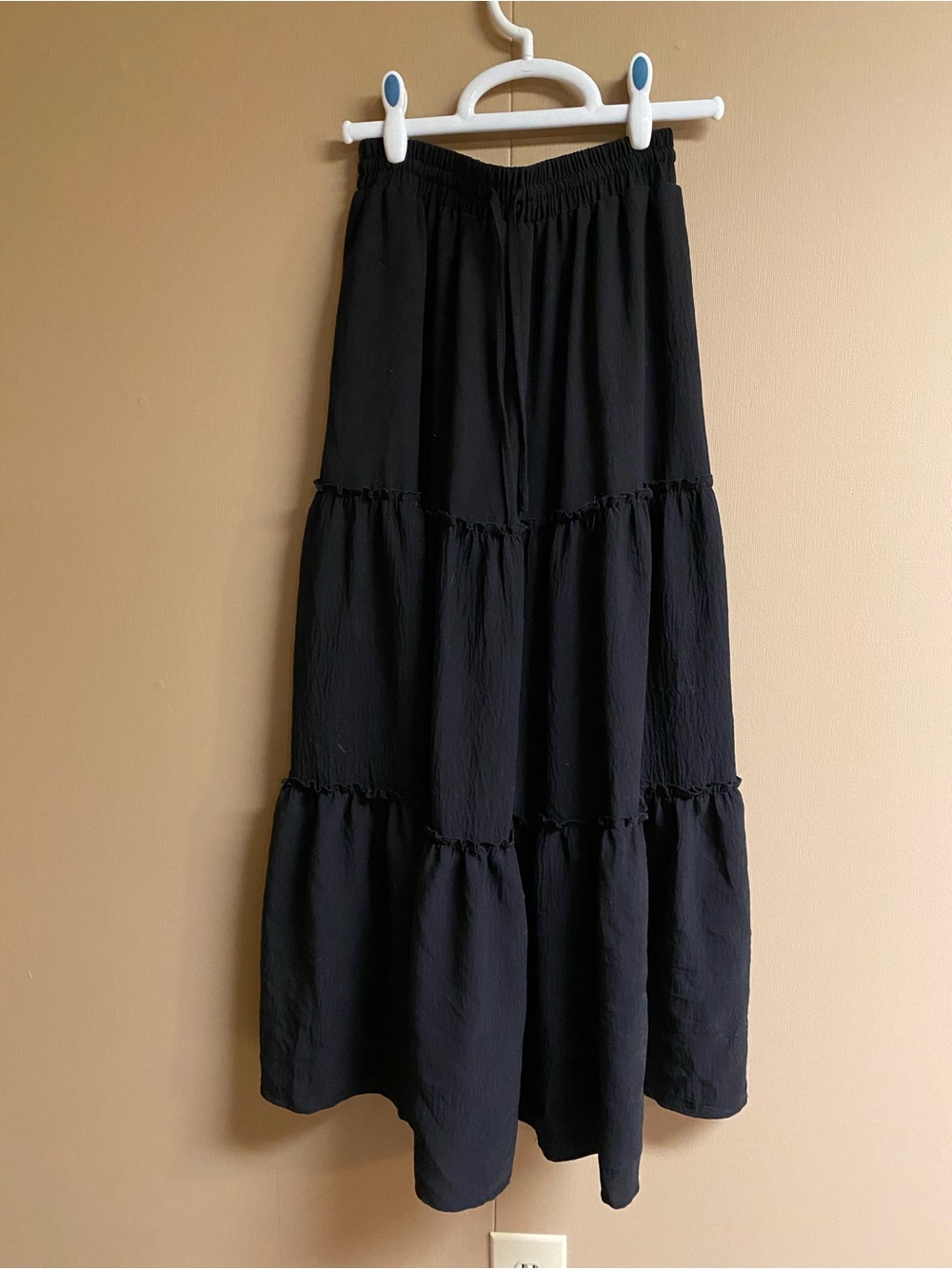 Flowy Black Tiered Maxi Skirt
